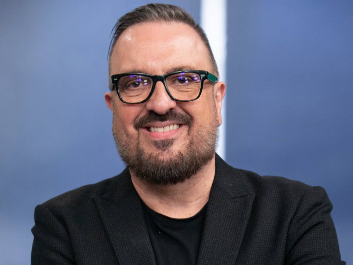 O diretor Rodrigo Carelli (Reprodução)